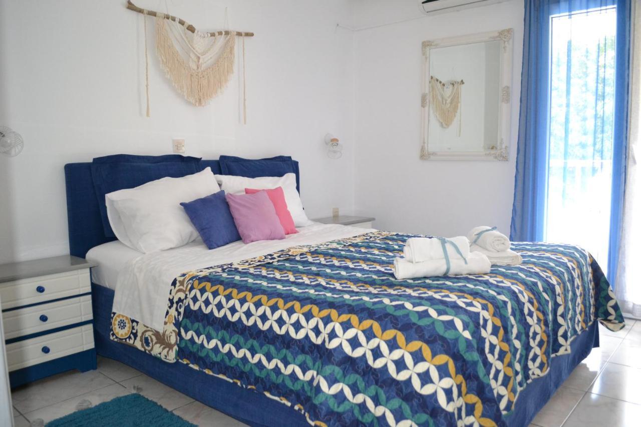 Evaliana Seaside Apartment PalaiónTsiflíkion المظهر الخارجي الصورة